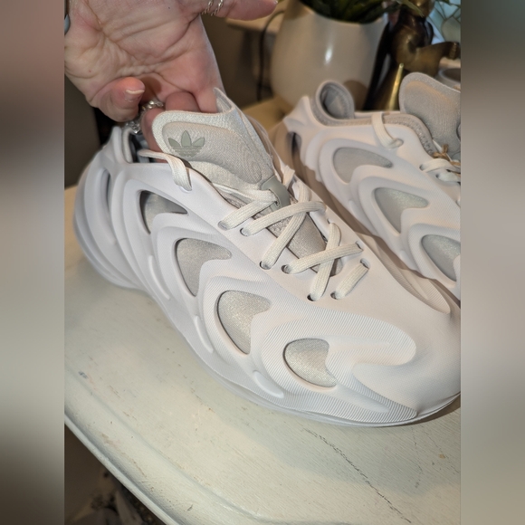 adidas adiFOM Q White Grey HP6584 Makers of Foam Runners Men’s Size US 4.5 - Picture 2 of 8